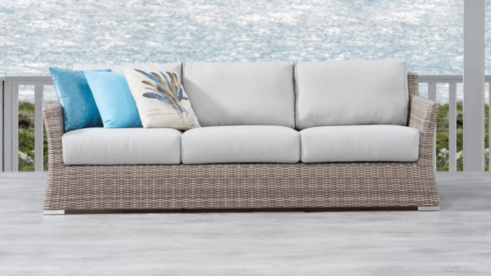 ID8115 savannah outdoor three seater sofa 1