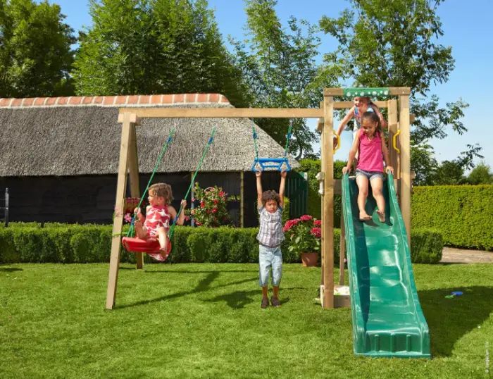 Jungle Tower Wooden climbing frame with double swing